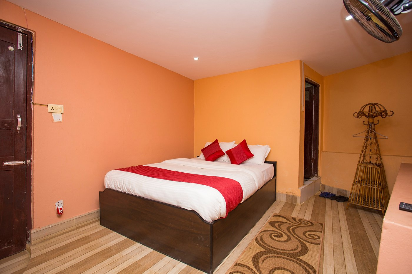 Mountain View Deluxe